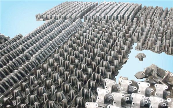 Customized Auto Spare Parts Carbon Steel Precision Casting Auto Parts by Water Glass Process