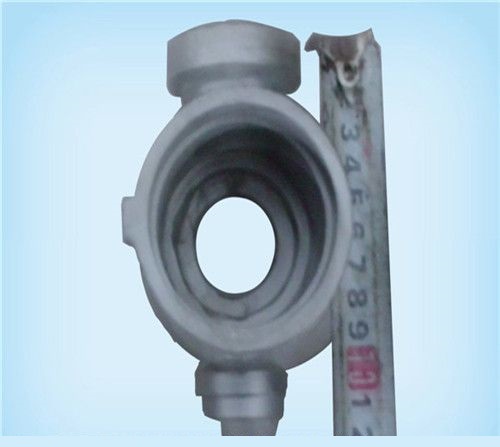 Customized Block Parts Carbon Steel Precision Casting Auto Parts by Water Glass Process